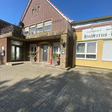 Отель Hubertus-Hof Werne Экстерьер фото