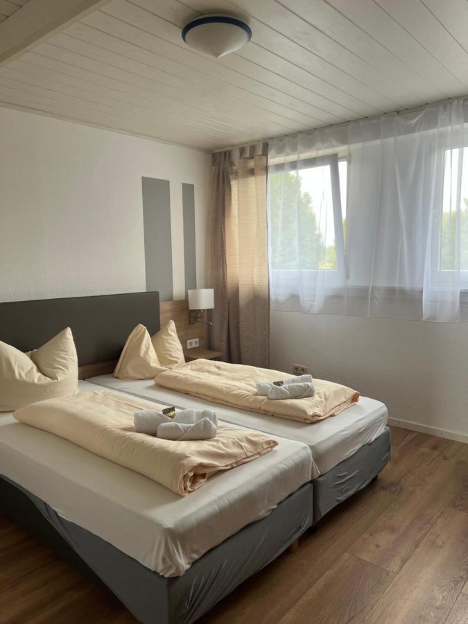 Отель Hubertus-Hof Werne Экстерьер фото